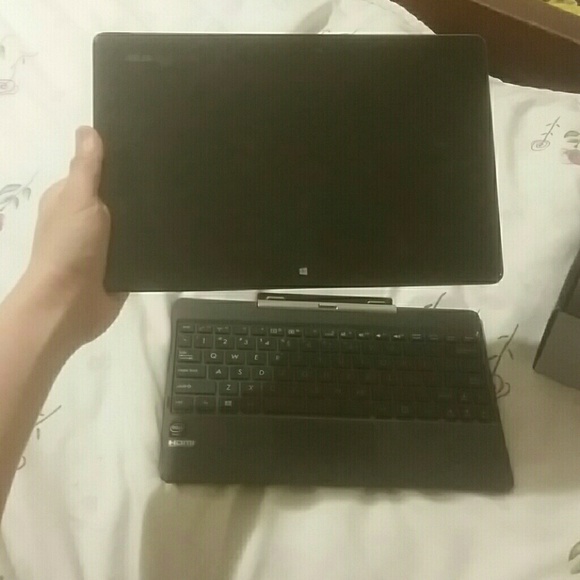 ASUS Transformer Book - Picture 3 of 4