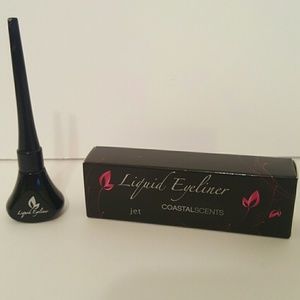 Coastal Scents Liquid Eyeliner Jet Black