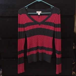 Comfy pink and gray knit top