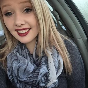 Meet your Posher, Brandy