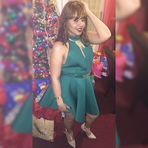 Meet your Posher, Ely