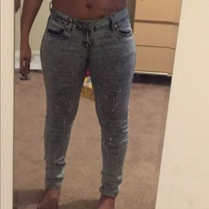 White wash jeans