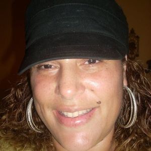 Meet your Posher, Paula