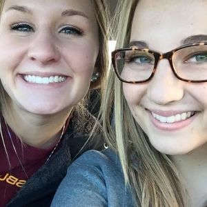 Meet your Posher, Kendra