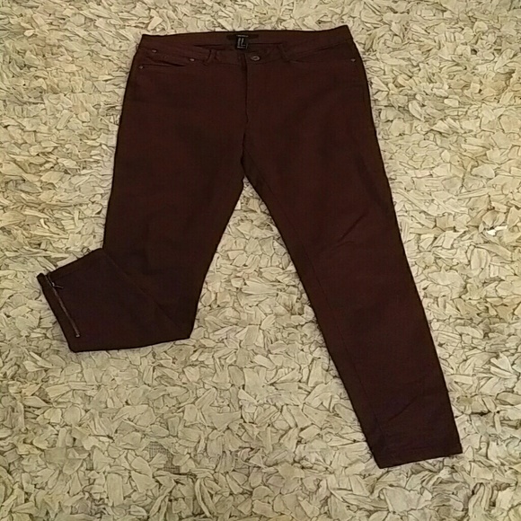 Forever 21 Jeans Wore Once *Like New*