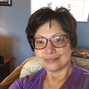 Meet your Posher, Julie