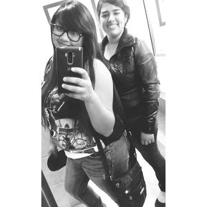 Meet your Posher, Elizabeth