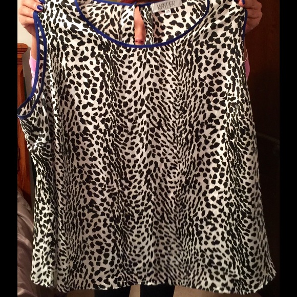 🏁SALE🏁 Great animal print top