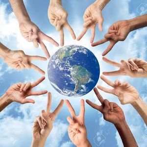 Meet your Posher, Delia