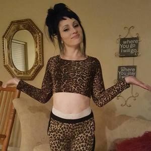 Meet your Posher, Jewelle