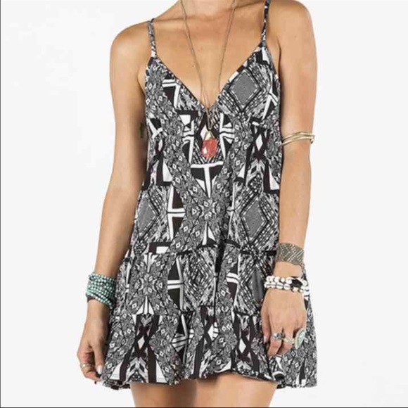 Element Livy Dress NWT