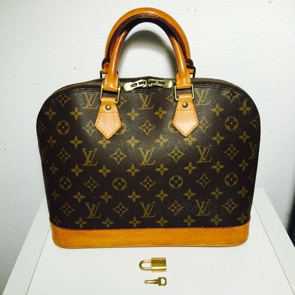 ❌SOLD! Louis Vuitton Alma PM