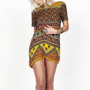 novella royale roadie dress