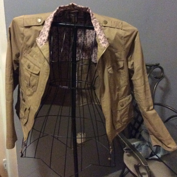 Tan Mossimo Jacket - image 4