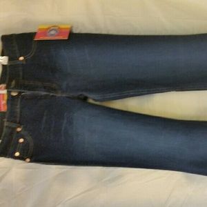 Kosiuko  jeans NWT  boot cut  Size 26