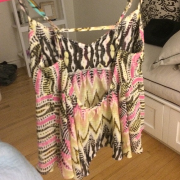 LF Top - Picture 2 of 3