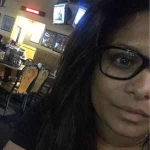 Meet your Posher, Navida