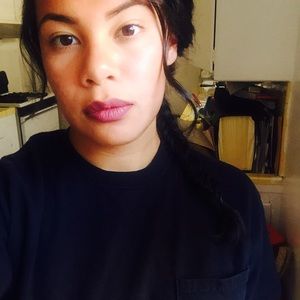 Meet your Posher, Aris