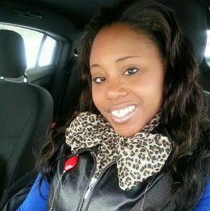 Meet your Posher, Naketa