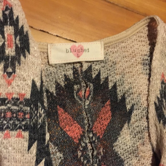 SOLD Free in bundle - Picture 2 of 4