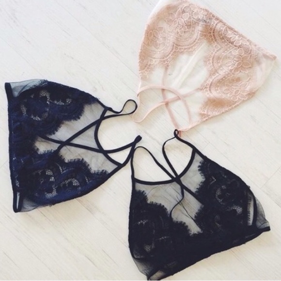 LF Other - 🚎. LF Eyelash Bralette