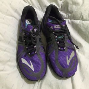 Brooke's running shoes