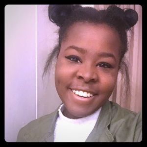 Meet your Posher, Shamyrah