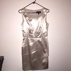 Elegant Dress W/Neckline Pearls