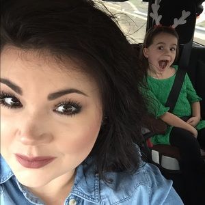 Meet your Posher, Jessica