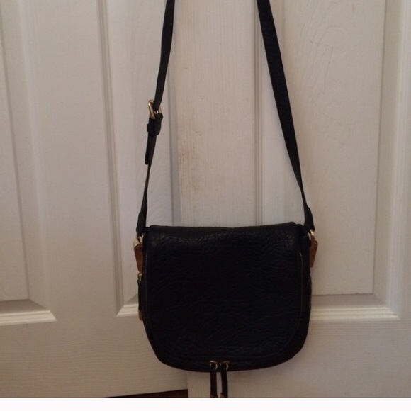 Vince Camuto Black leather shoulder bag