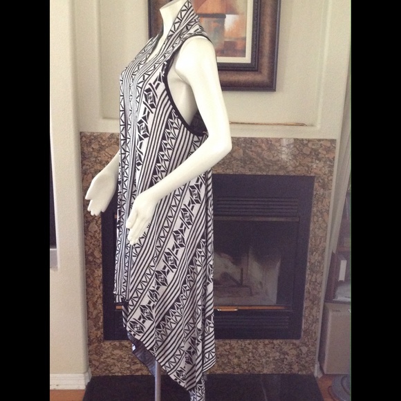 Gibson Latimer sleeveless cardigan - Picture 2 of 3