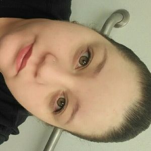 Meet your Posher, Sasha