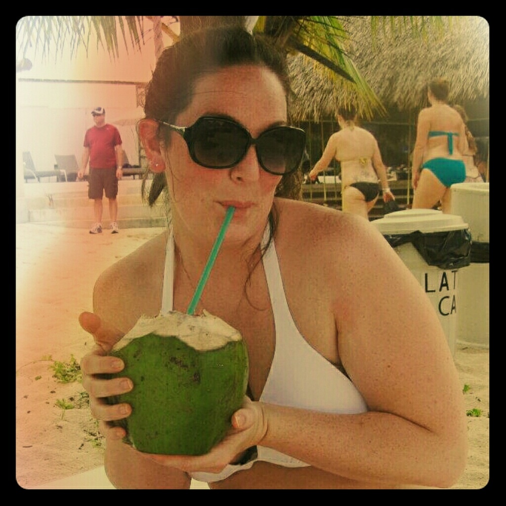 Meet your Posher, Ashley