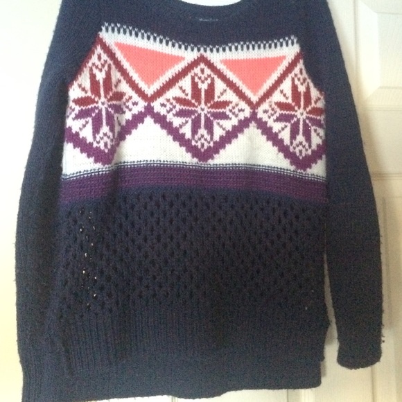 AEO Sweater