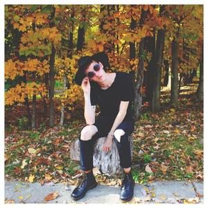 Meet your Posher, Eric