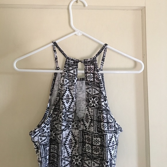 ✨✨HP✨✨ Abstract Print Skater Dress - Picture 3 of 5