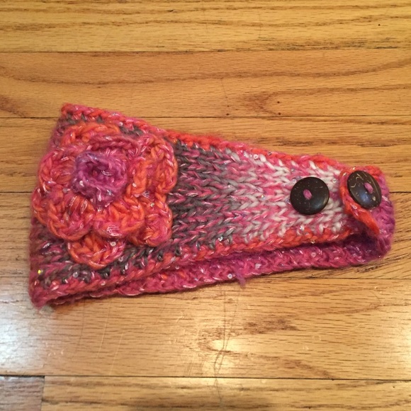 Von Maur Winter flower head band - Picture 2 of 2