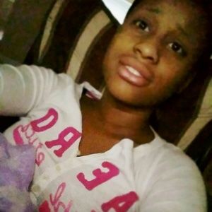 Meet your Posher, Mackenzie