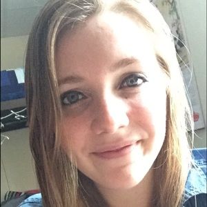 Meet your Posher, Kendra