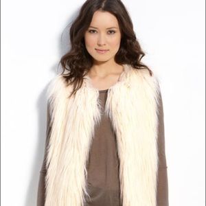 Super cute faux fur vest