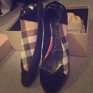 Burberry Ballet Flats