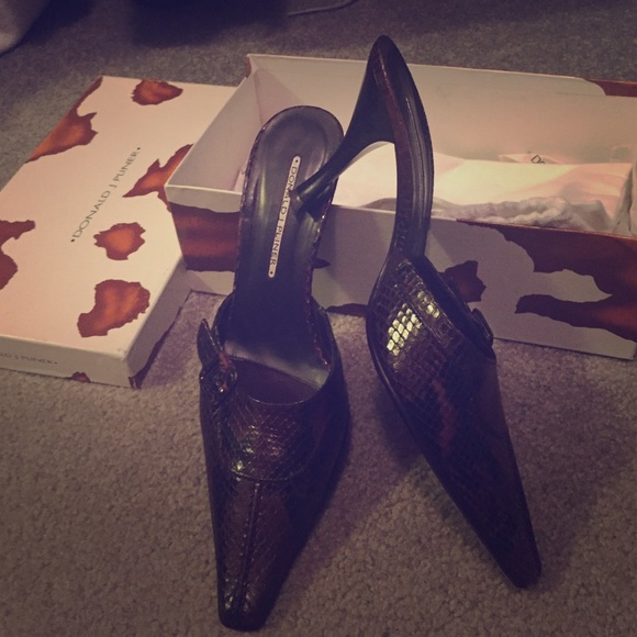 Donald J Pliner Shoes