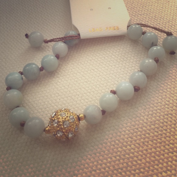 Sea green bead bracelet