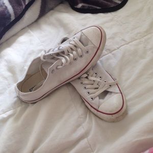 White converse 8.5 men's. 10.5 women's