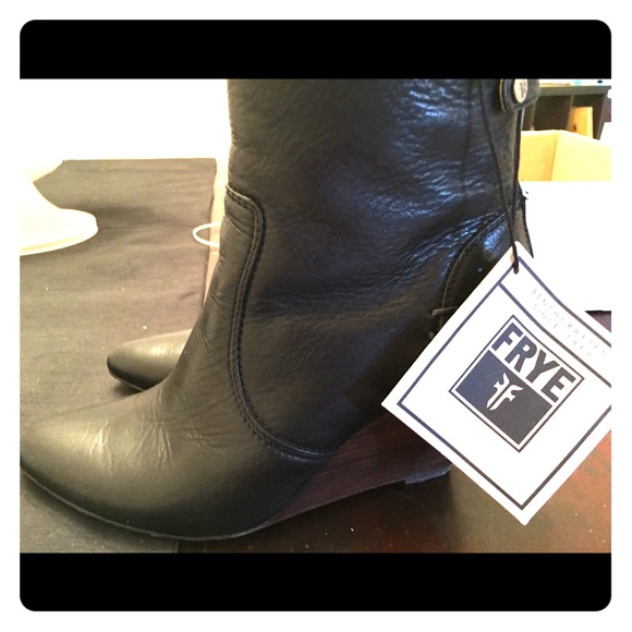 Frye Regina Wedge Back Bootie