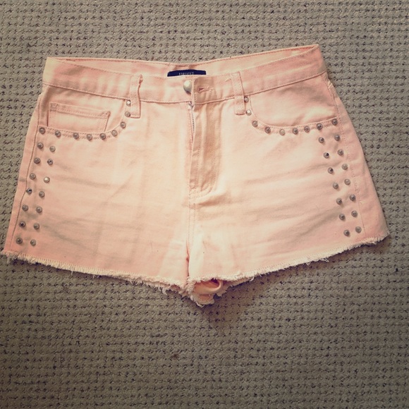 Forever 21 light pink studded shorts