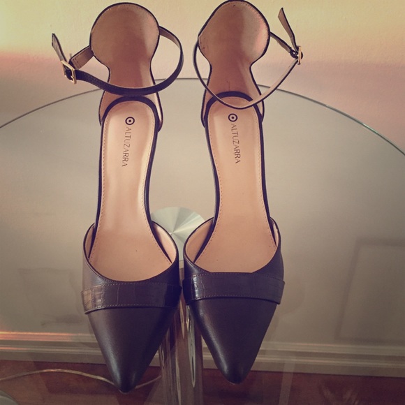 ♦️SOLD♦️Altuzarra for Target Ankle Strap Heel