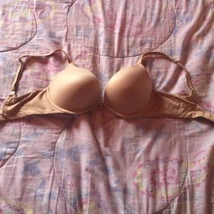 VS Push-Up 32D