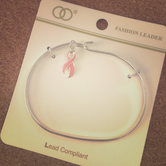 Breast cancer awareness bracelet - Picture 1 of 3