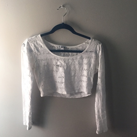 White crop top